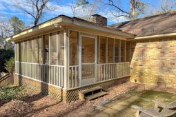 1351 Raintree Drive  photo 4