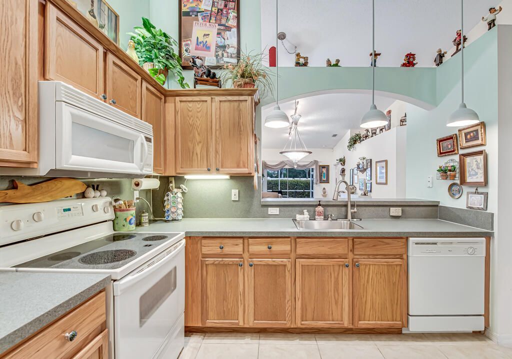 8482 Logia Circle, Boynton Beach, FL 33472 Photo