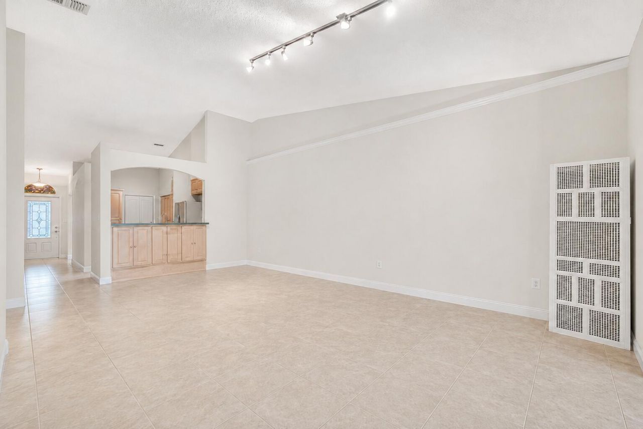 8482 Logia Circle, Boynton Beach, FL 33472 Photo