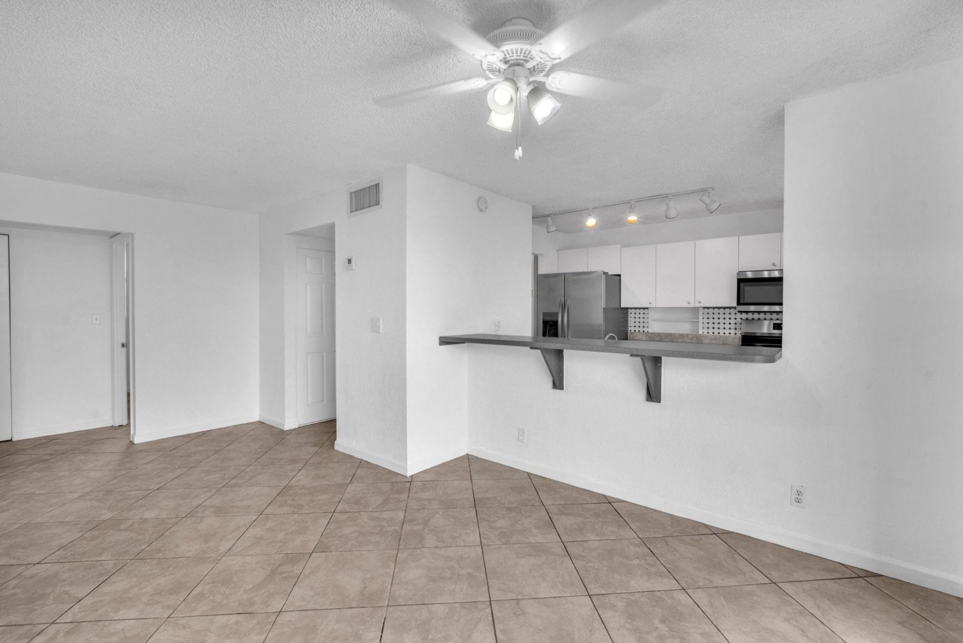 3100 N Pine Island Road, Unit 306, Sunrise, FL 33351 Photo