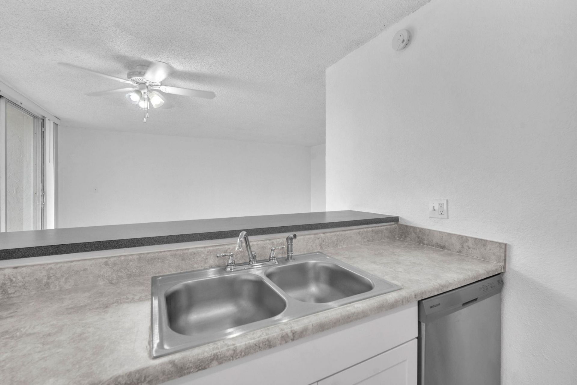 3100 N Pine Island Road, Unit 306, Sunrise, FL 33351 Photo