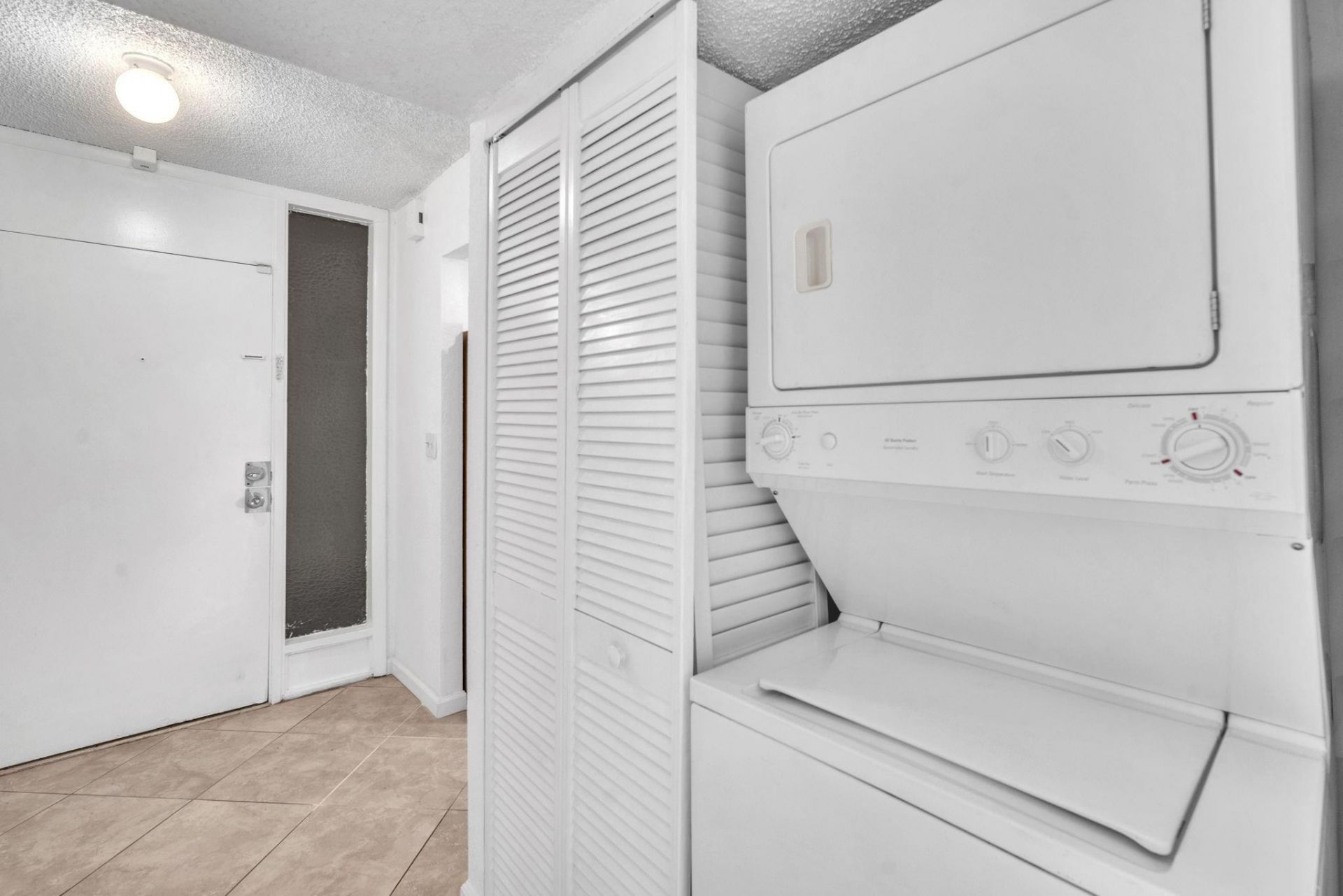 3100 N Pine Island Road, Unit 306, Sunrise, FL 33351 Photo