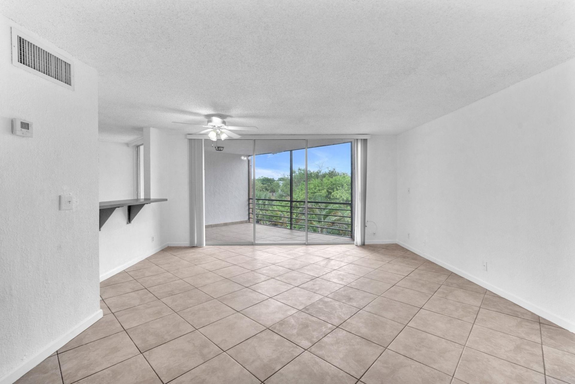 3100 N Pine Island Road, Unit 306, Sunrise, FL 33351 Photo