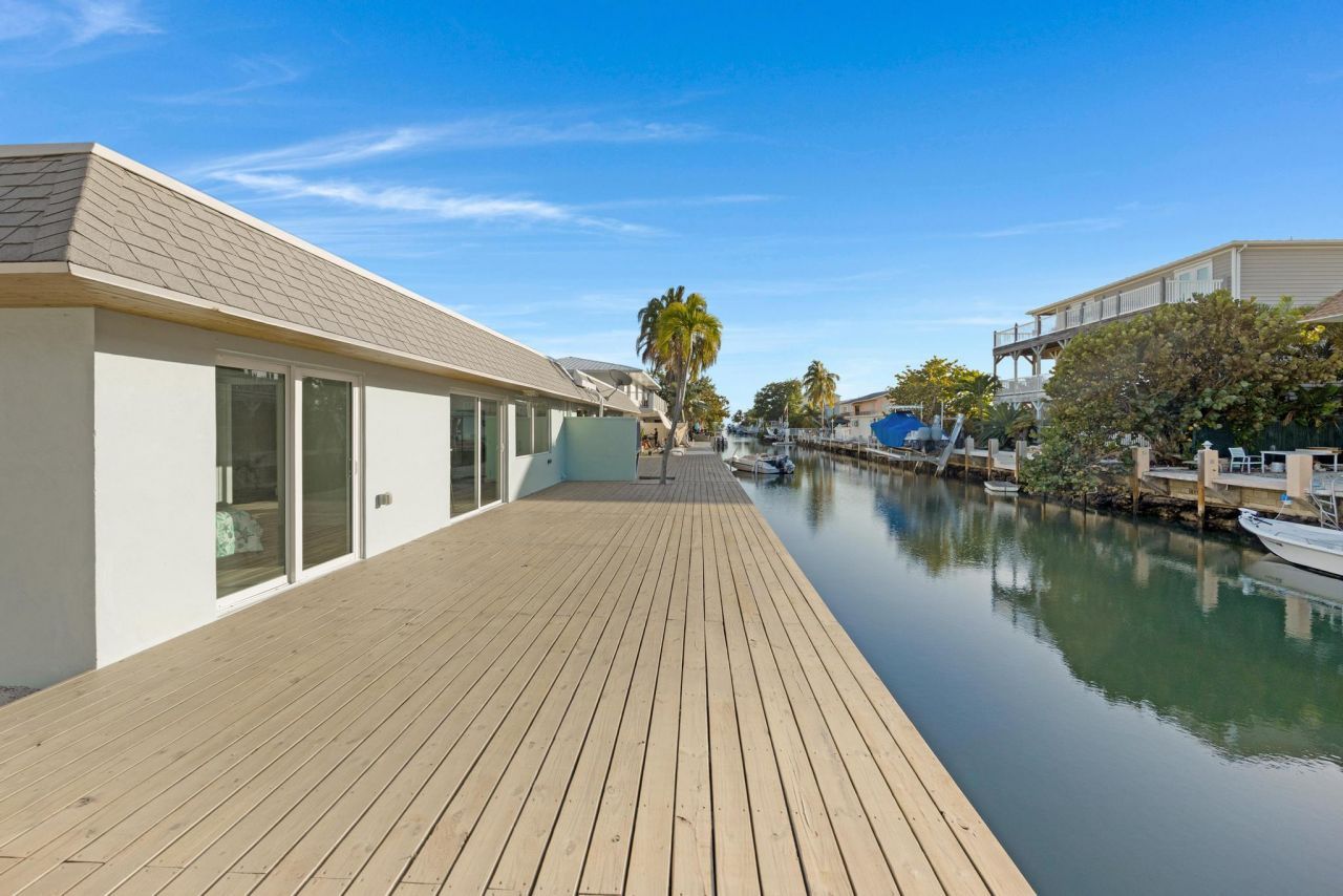 100 E 63rd Street Ocean, Marathon, FL 33050 Photo