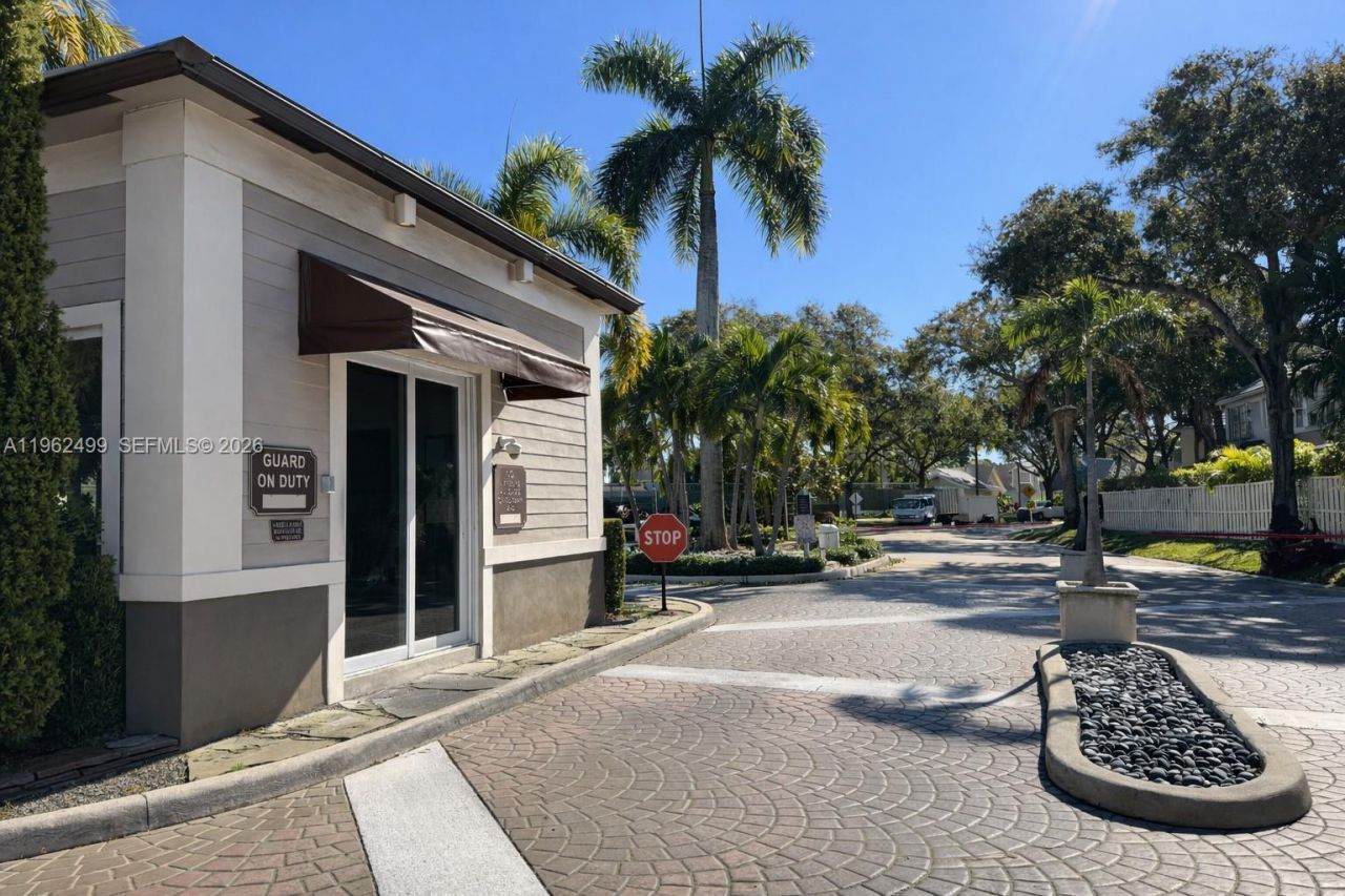 5327 Sapphire Valley, Boca Raton, FL 33486 Photo