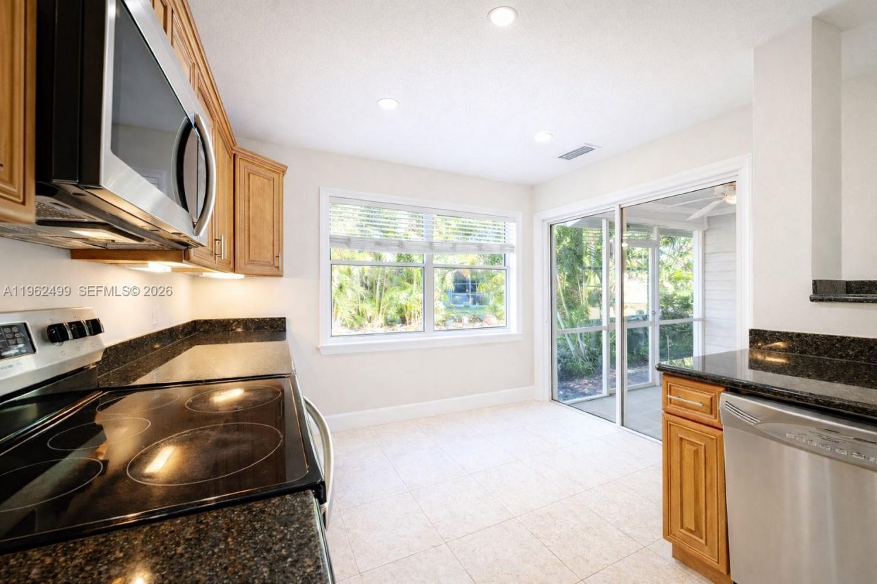 5327 Sapphire Valley, Boca Raton, FL 33486 Photo