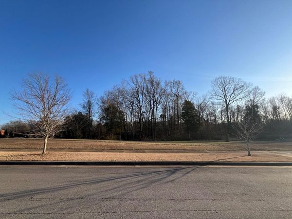 109 Willowbrook Dr, Florence, AL