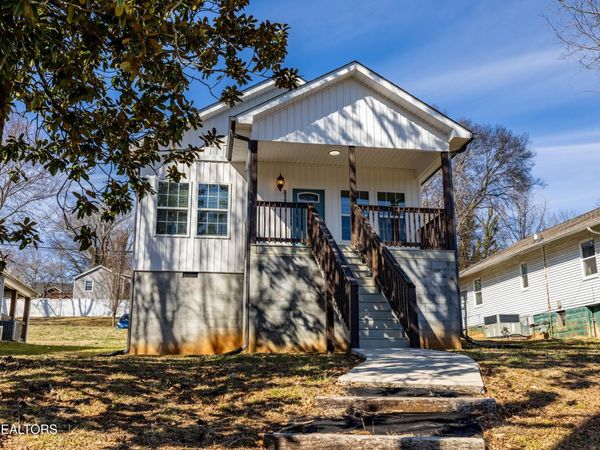 619 Midlake Drive, Knoxville, TN 37918