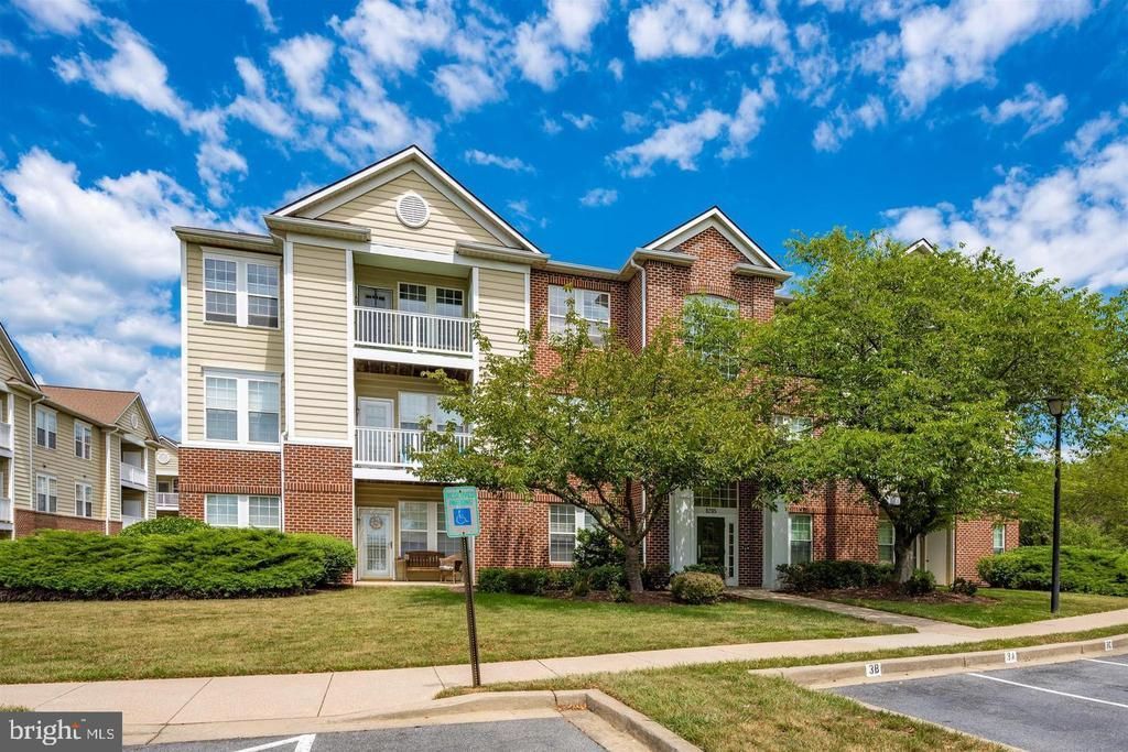 8205 Blue Heron Drive, Unit 2B, Frederick, MD 21701 Main Photo
