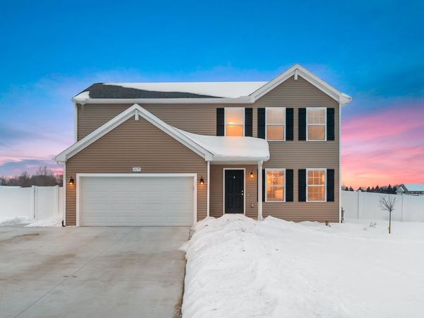 48270 Silver Oaks Boulevard, Mattawan, MI 49071