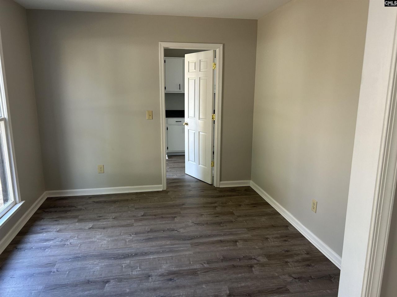 217 Hunters Road Photo 17