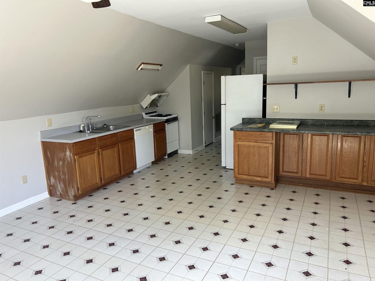 217 Hunters Road Photo 24