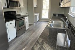 217 Hunters Road photo 4