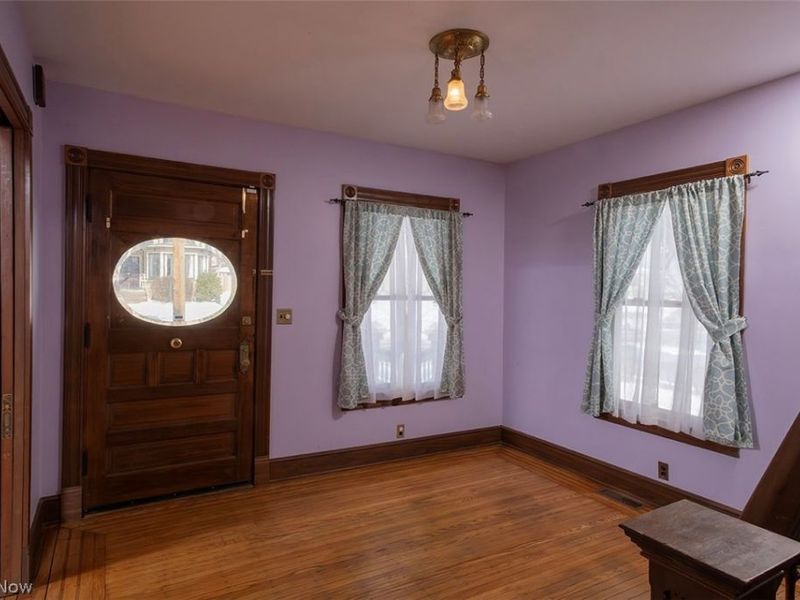 3101 Mapledale Avenue, Cleveland, OH 44109 Photo 3