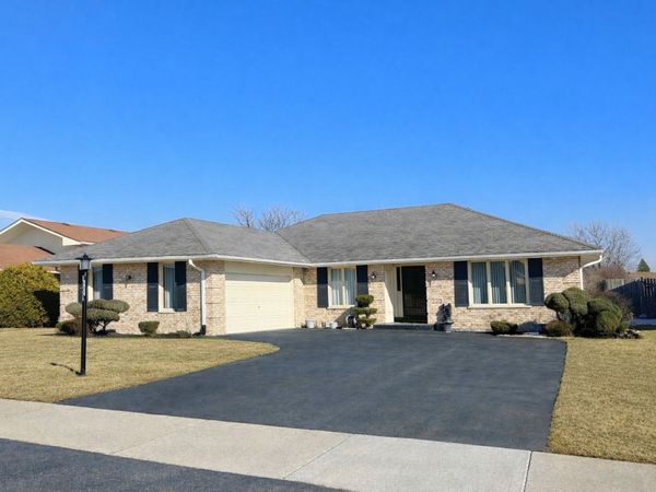 16021 91st Avenue, Orland Hills, IL 60487