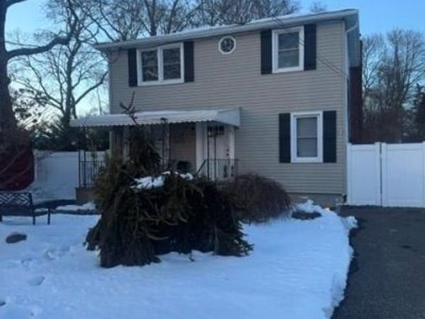 67 Saint George Drive , Shirley, NY 11967