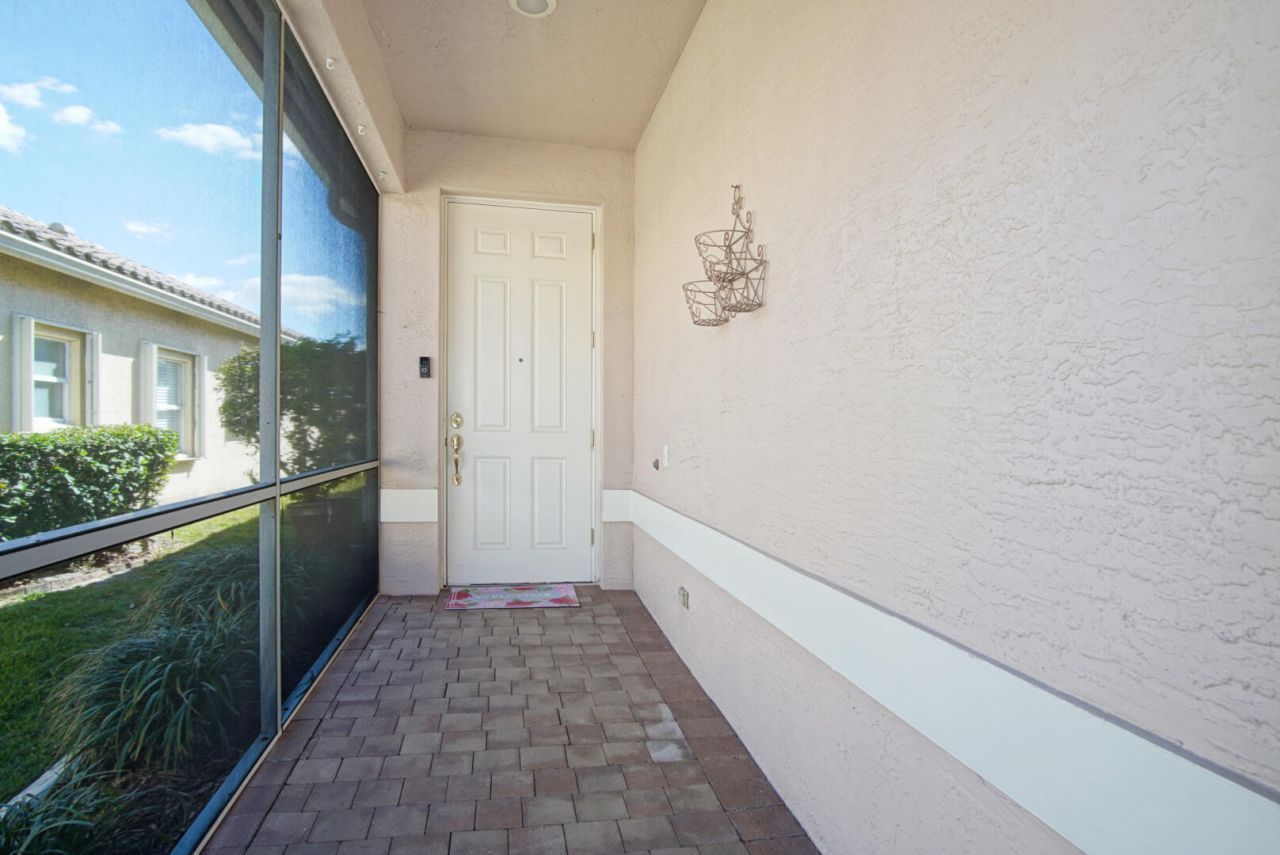 356 NW Breezy Point Loop, Port Saint Lucie, FL 34986 Photo