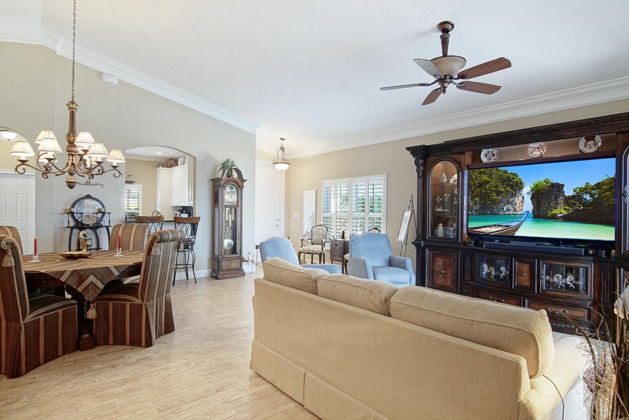 356 NW Breezy Point Loop, Port Saint Lucie, FL 34986 Photo