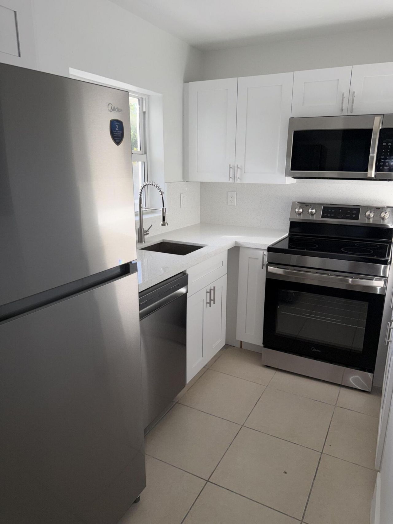 4143 N Ocean Boulevard, Unit 203, Fort Lauderdale, FL 33308 Photo