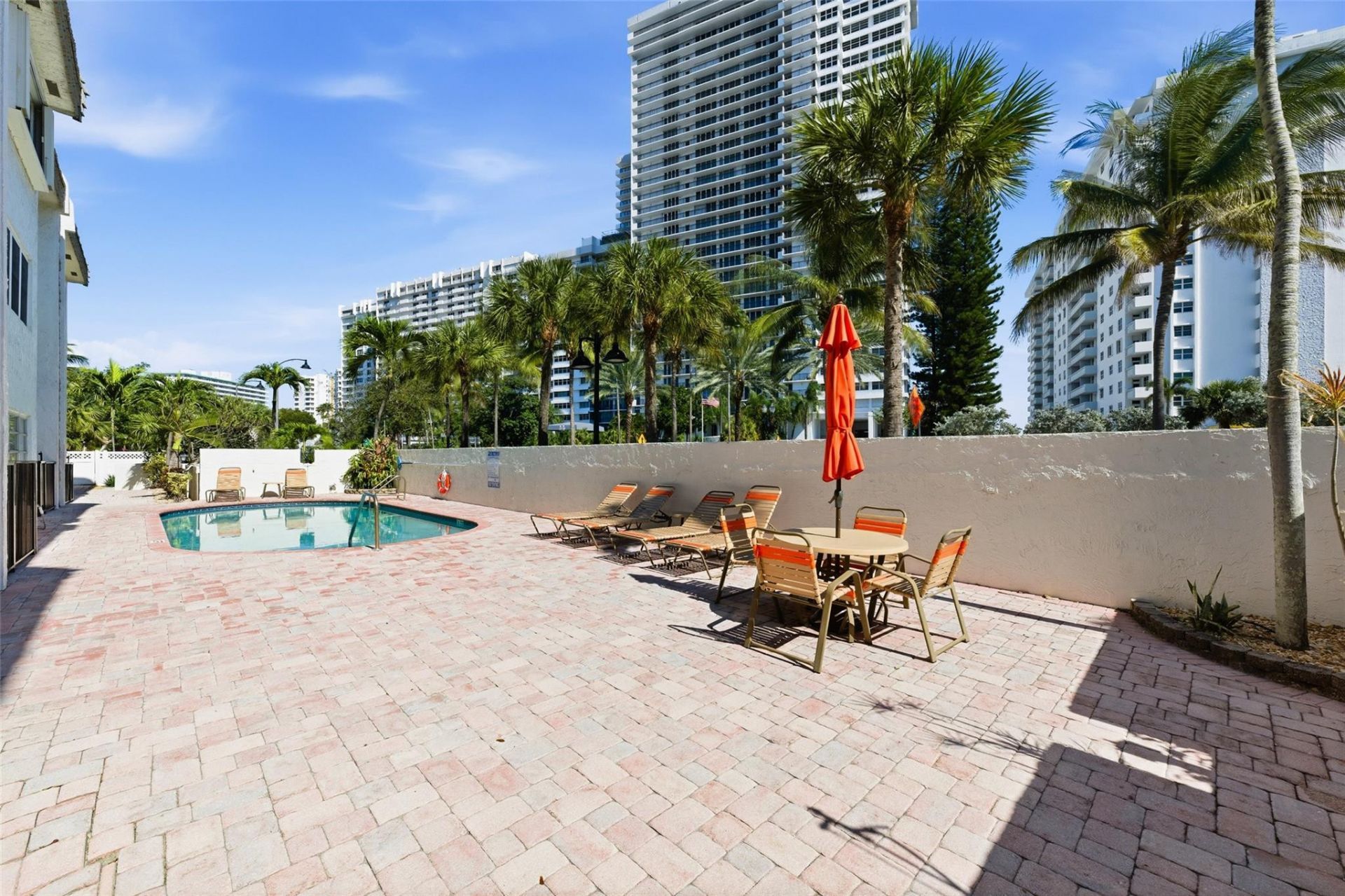 4143 N Ocean Boulevard, Unit 203, Fort Lauderdale, FL 33308 Photo