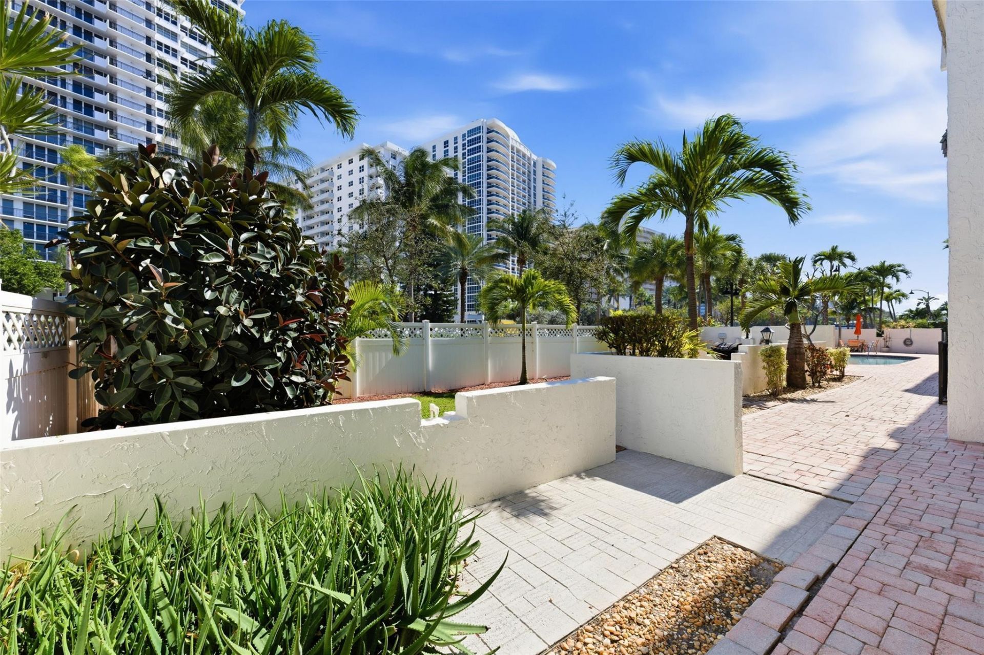 4143 N Ocean Boulevard, Unit 203, Fort Lauderdale, FL 33308 Photo