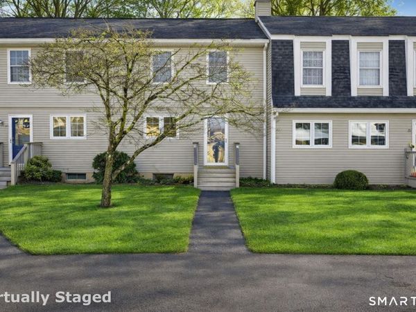 214 Alps, Unit 31, Branford, CT 06405