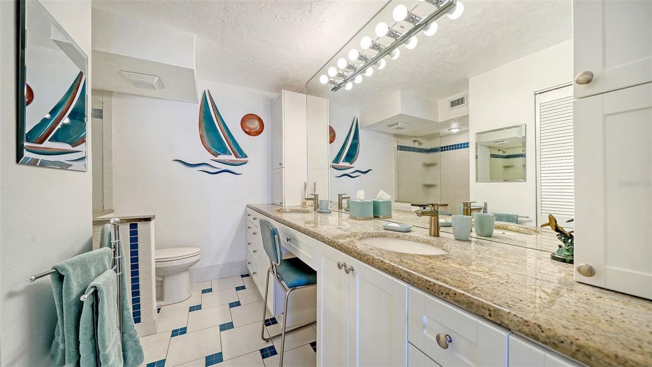 19 Whispering Sands Drive, Unit 1104, Sarasota, FL 34242 Photo