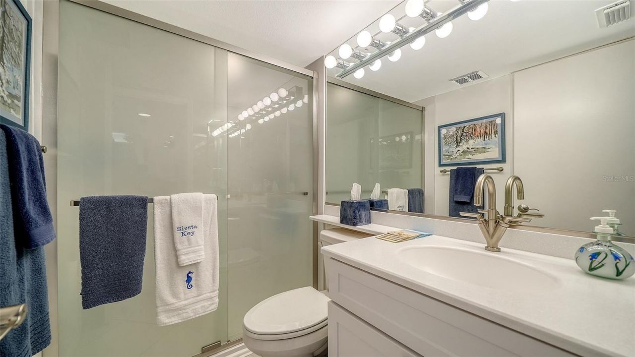 19 Whispering Sands Drive, Unit 1104, Sarasota, FL 34242 Photo