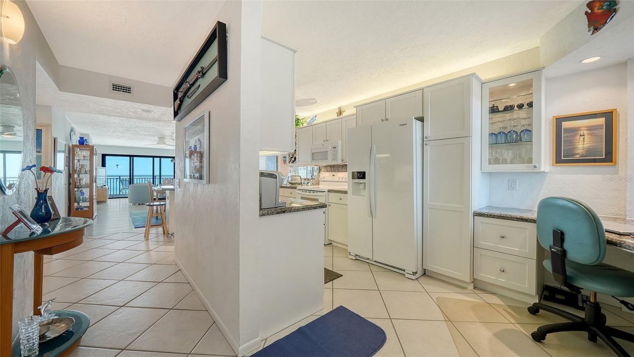 19 Whispering Sands Drive, Unit 1104, Sarasota, FL 34242 Photo