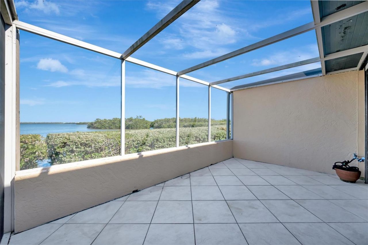 3893 Catalina Drive, Bradenton, FL 34210 Photo