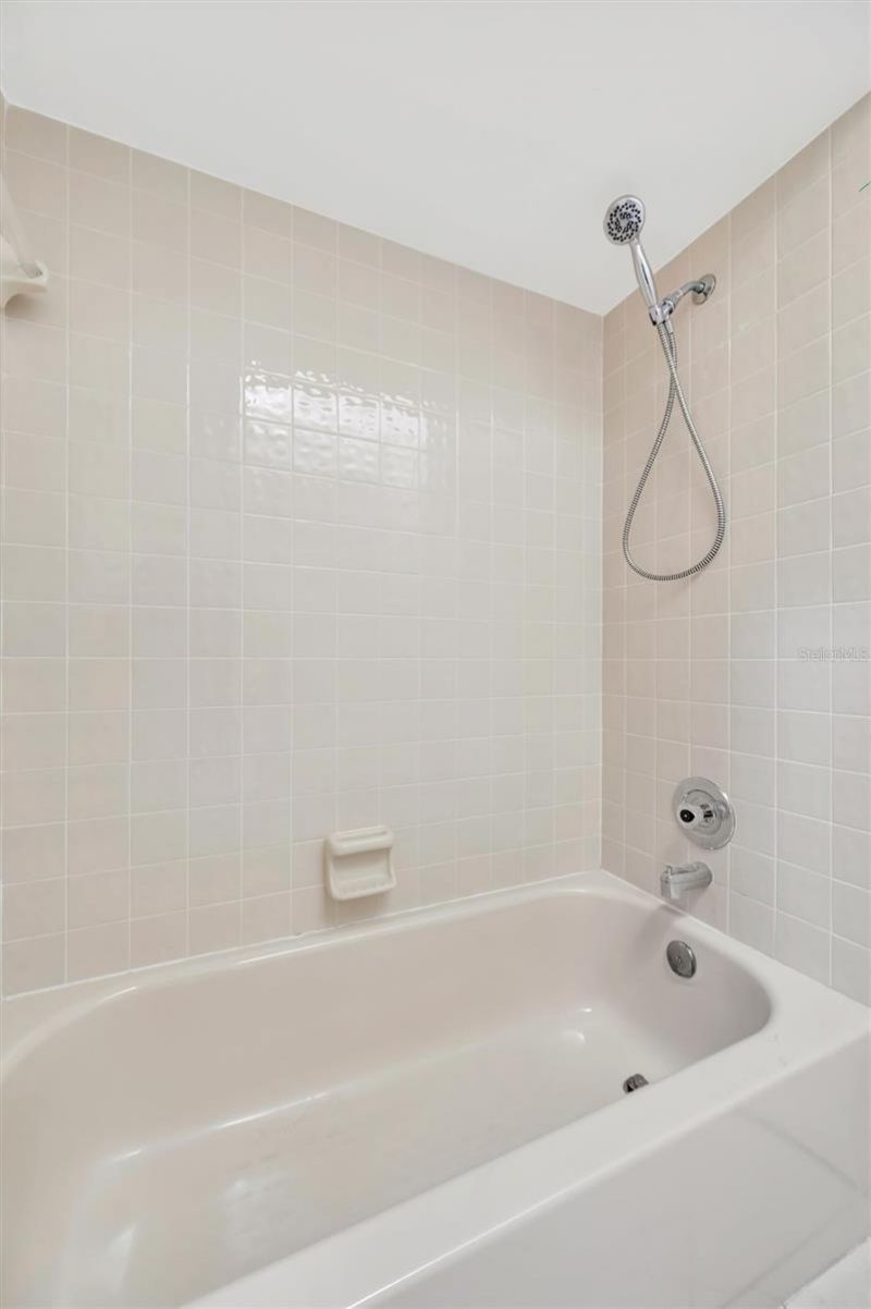 3893 Catalina Drive, Bradenton, FL 34210 Photo