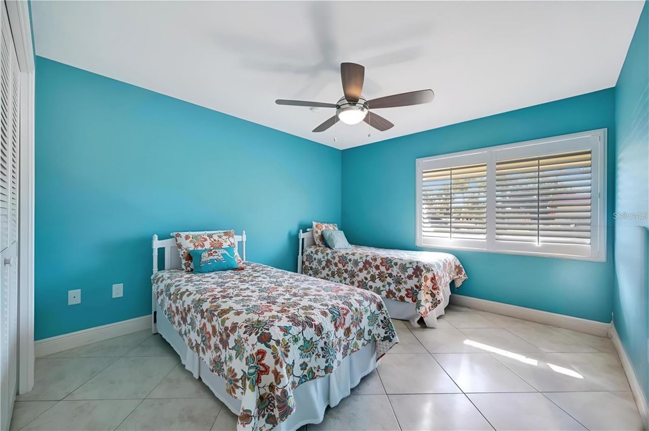 3893 Catalina Drive, Bradenton, FL 34210 Photo