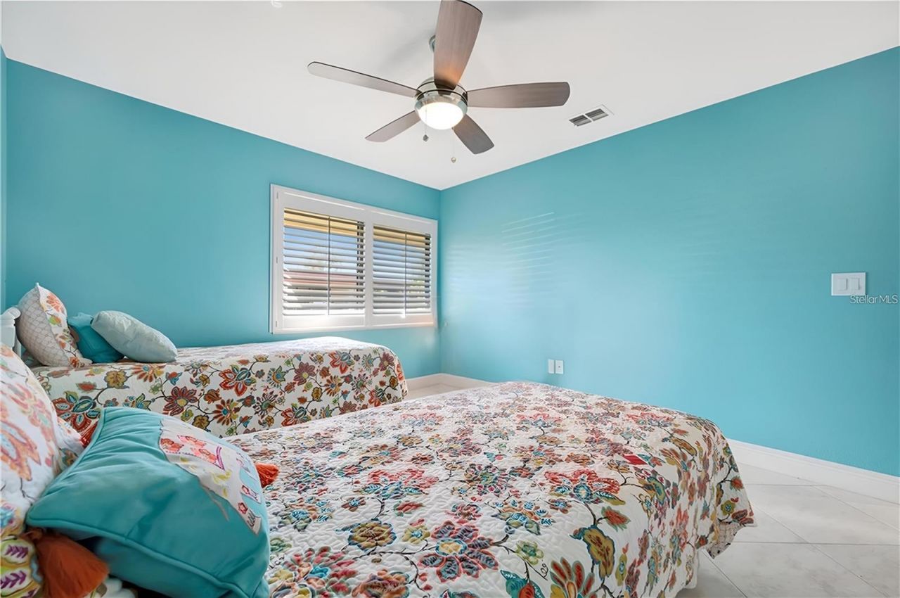 3893 Catalina Drive, Bradenton, FL 34210 Photo