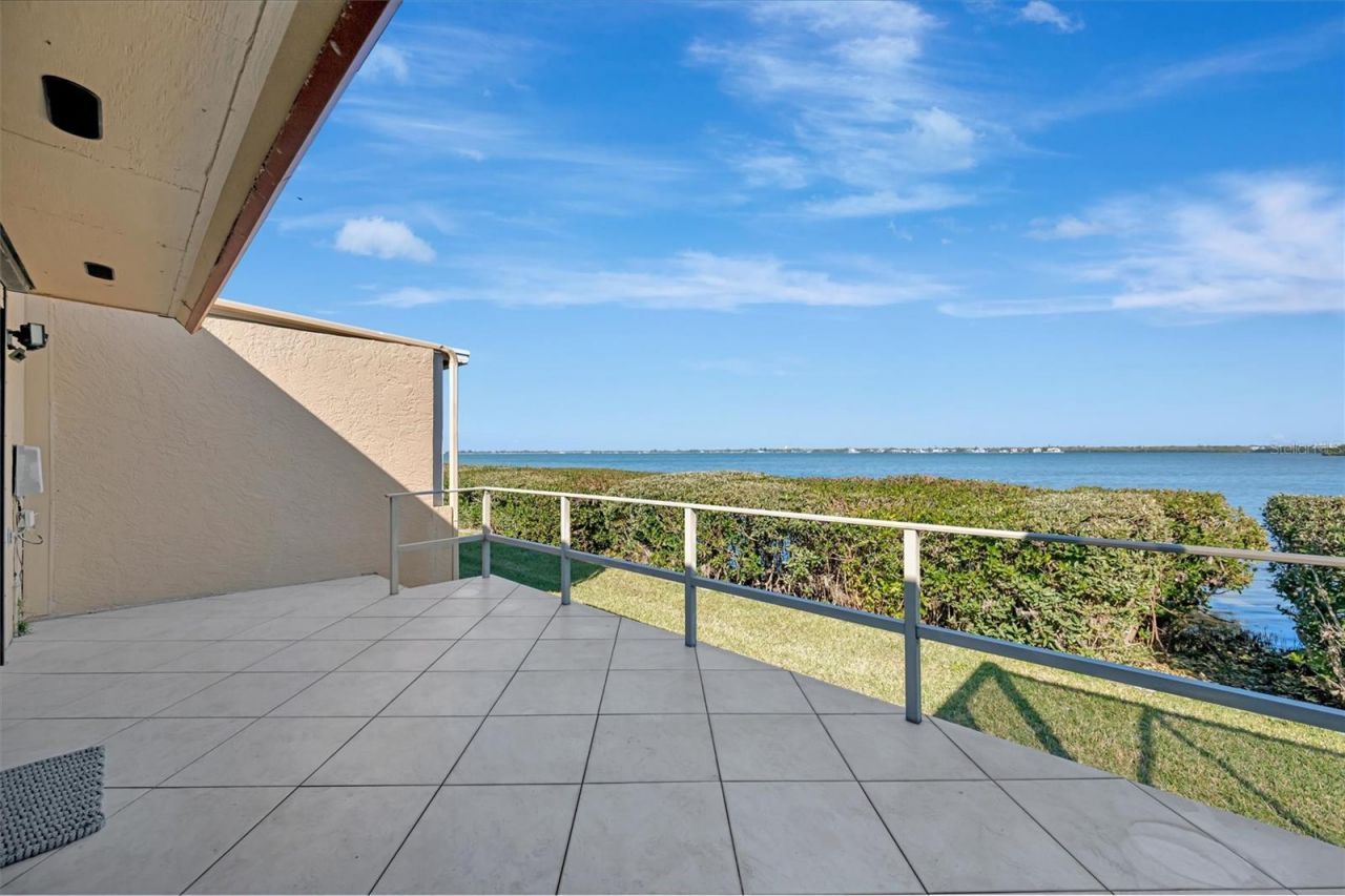 3893 Catalina Drive, Bradenton, FL 34210 Photo