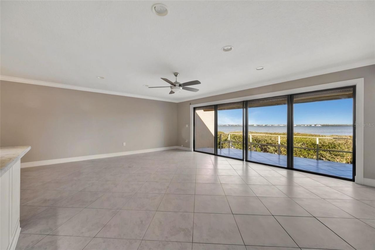 3893 Catalina Drive, Bradenton, FL 34210 Photo