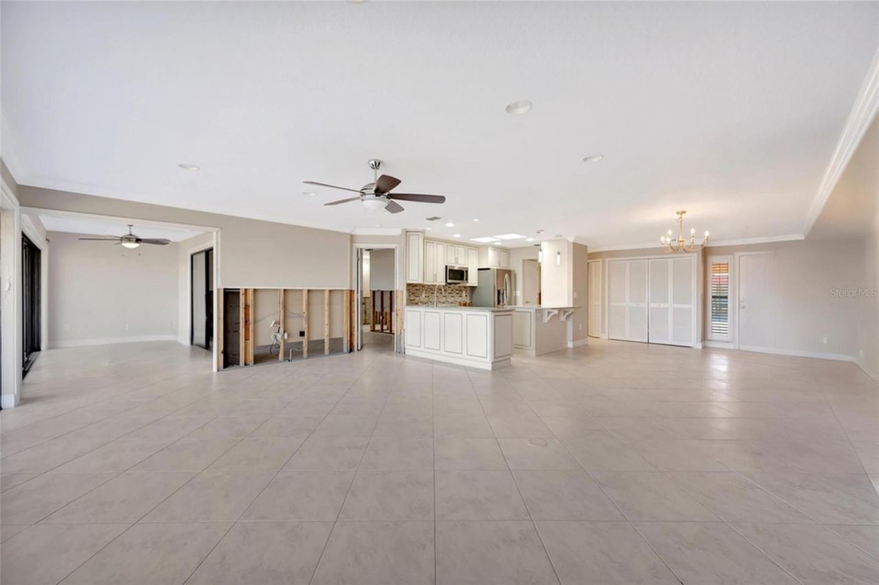 3893 Catalina Drive, Bradenton, FL 34210 Photo