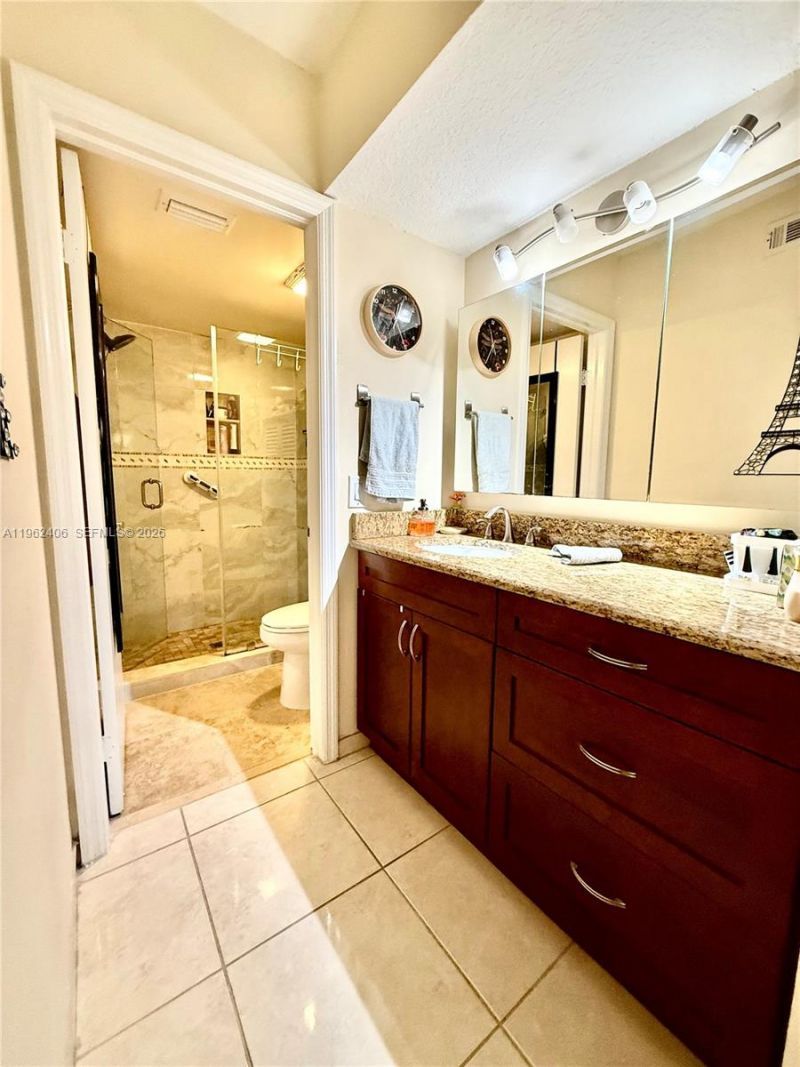 351 Club Cir , Unit 102, Boca Raton, FL 33487 Photo