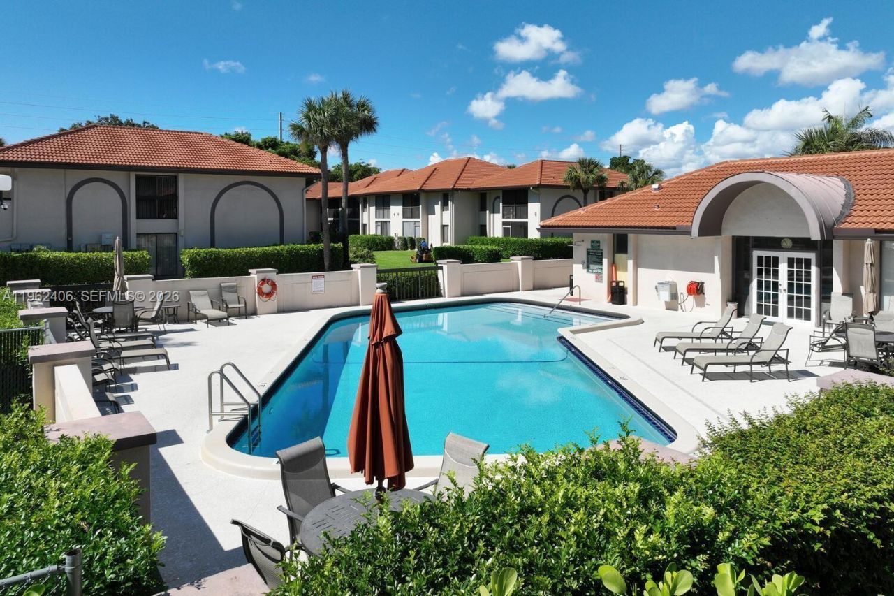 351 Club Cir , Unit 102, Boca Raton, FL 33487 Photo