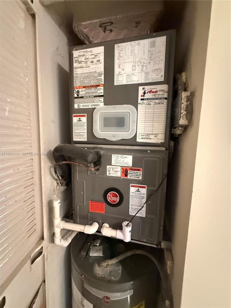 351 Club Cir, Unit 102, Boca Raton, FL 33487 Photo