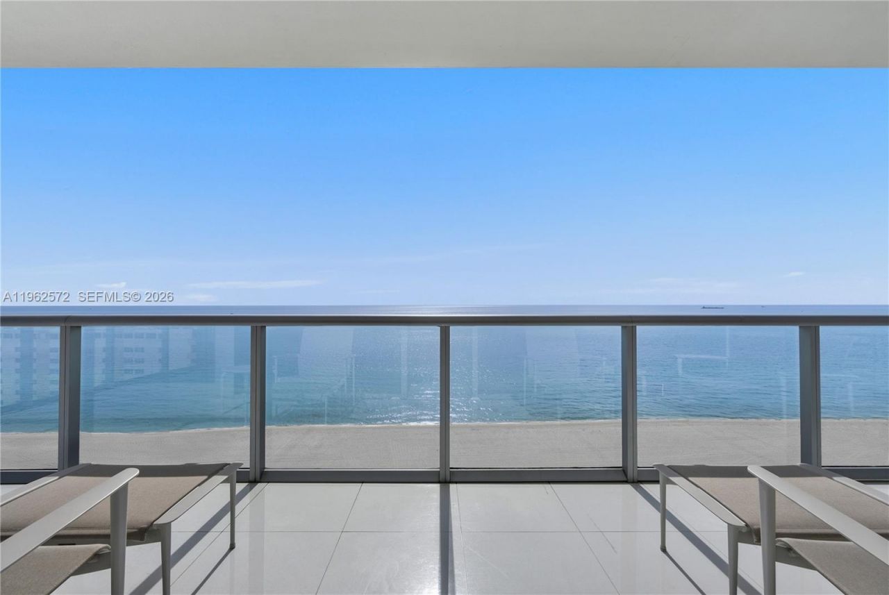 3737 Collins Ave, Unit S-1501, Miami Beach, FL 33140 Photo