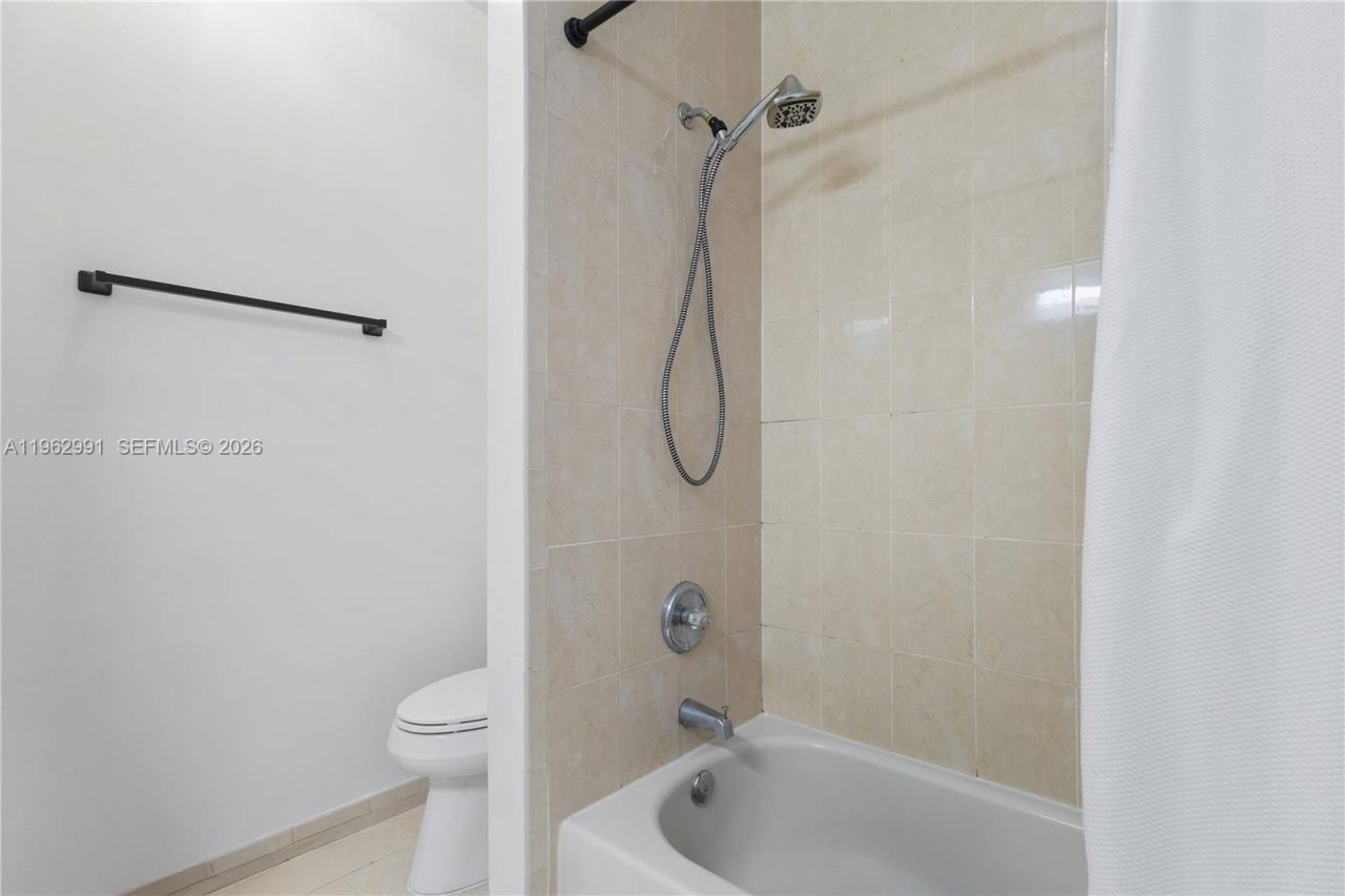 2741 NE 4th St, Unit 103, Homestead, FL 33033 Photo