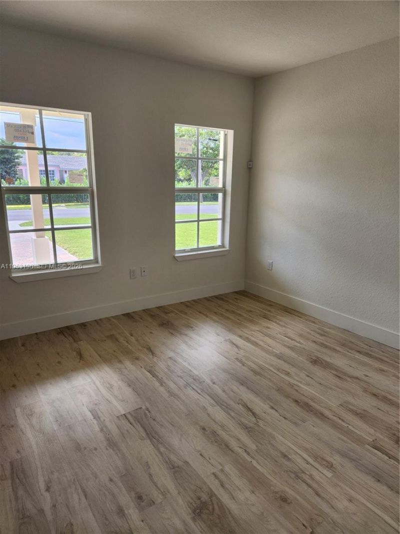 22065 Miami Ave, Miami, FL 33170 Photo