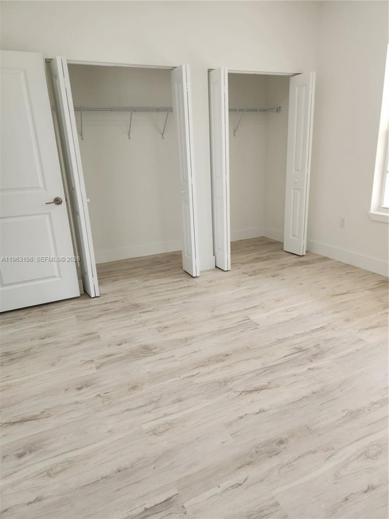 22065 Miami Ave, Miami, FL 33170 Photo