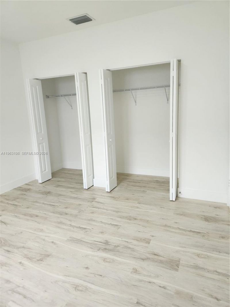 22065 Miami Ave, Miami, FL 33170 Photo