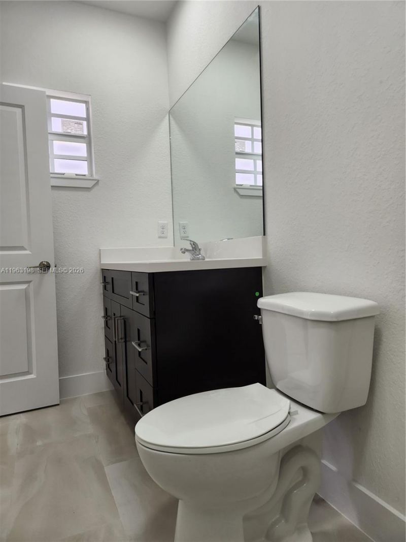 22065 Miami Ave, Miami, FL 33170 Photo