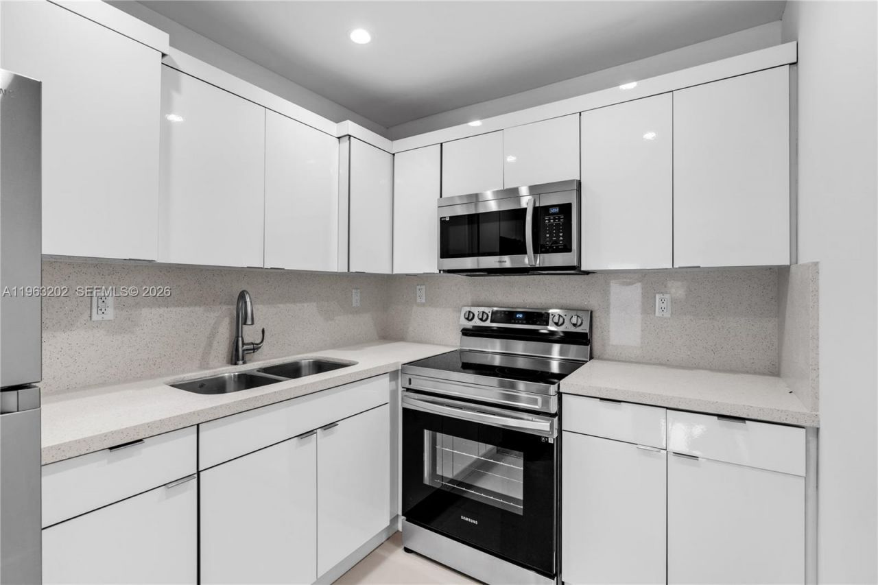 21845 Goulds Ave, Unit 202, Miami, FL 33170 Photo