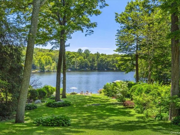 342 Lake Shore Road , Putnam Valley, NY 10579