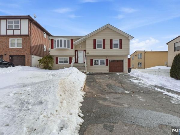 261 Revere Avenue, UNION, NJ 07083