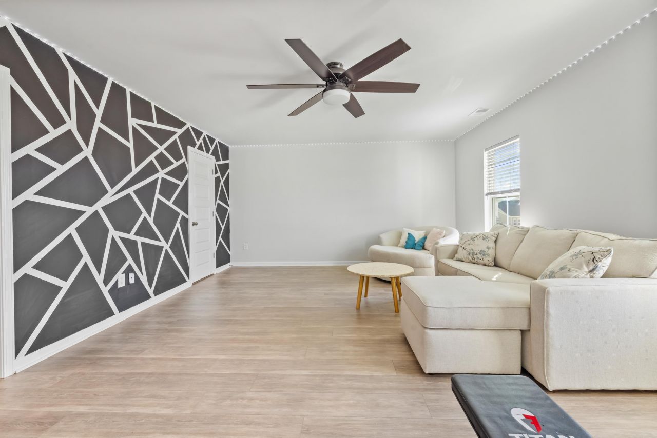 135 Empyrean Circle Photo 33