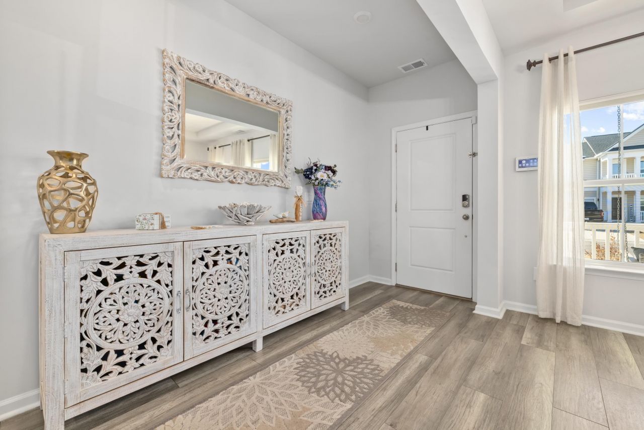 135 Empyrean Circle Photo 8